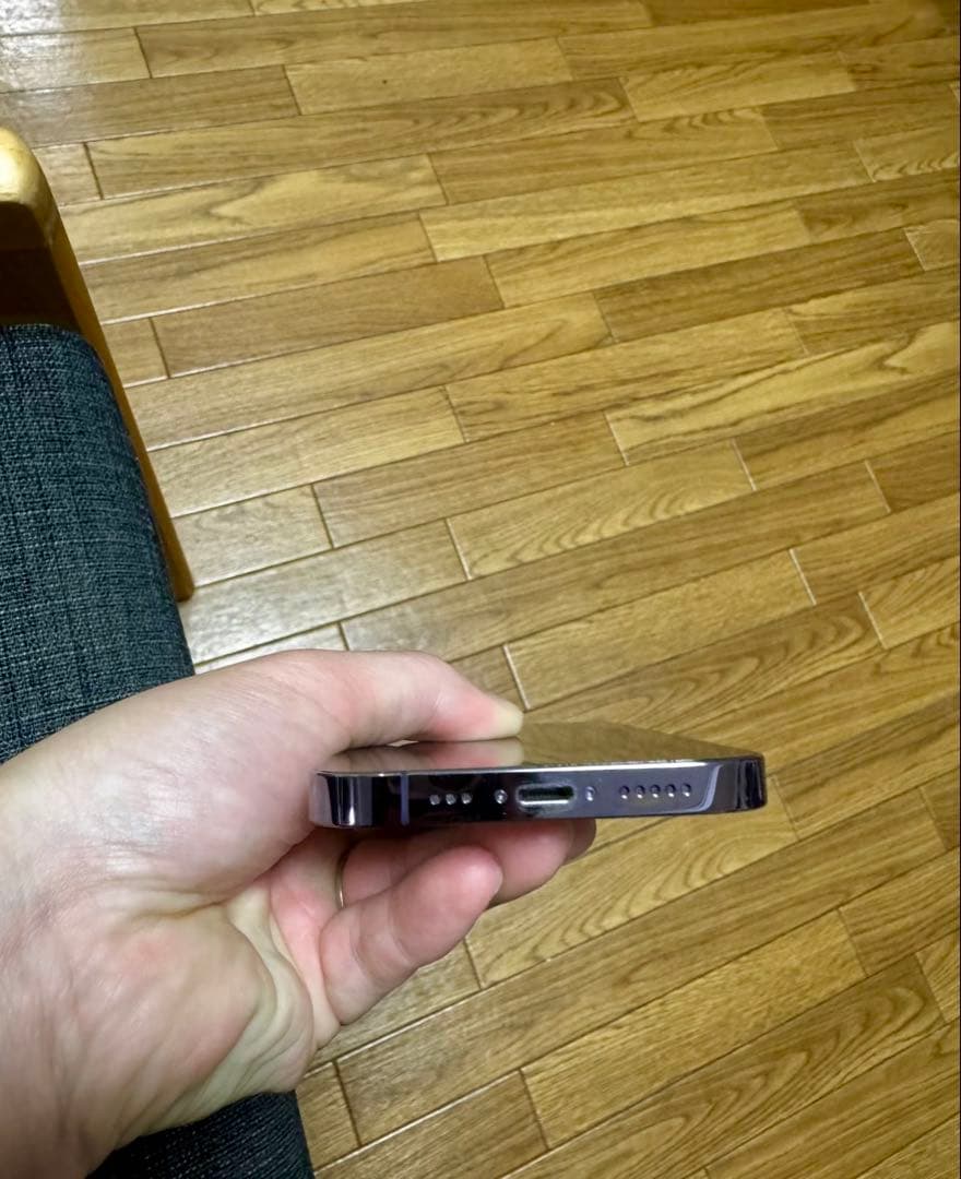 iPhone 14 Pro 512GB香港版・デュアルSIM対応 の出品です