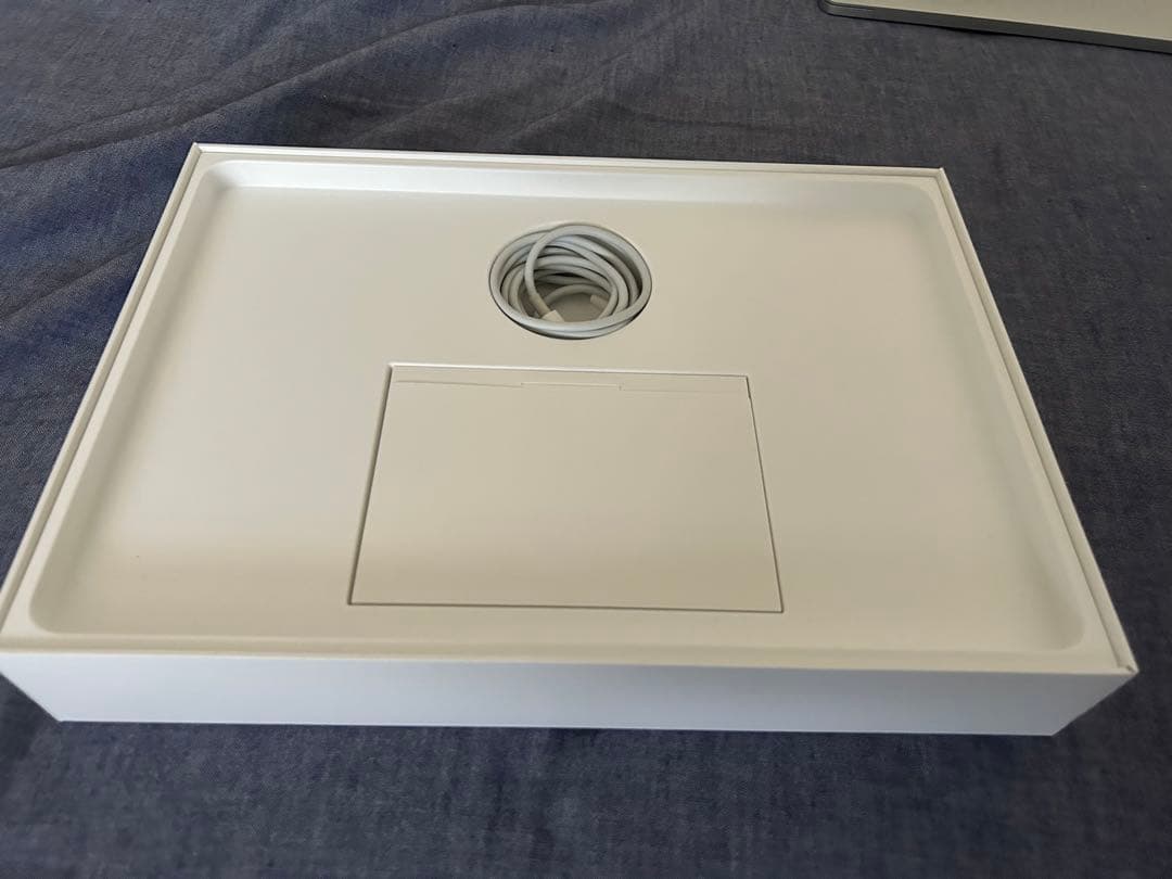 【ジャンク品】APPLE MacBook Pro MV9A2J/A 2017年