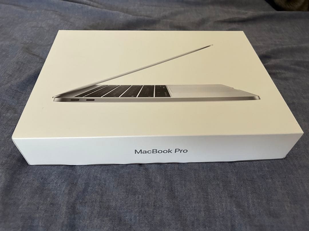 【ジャンク品】APPLE MacBook Pro MV9A2J/A 2017年