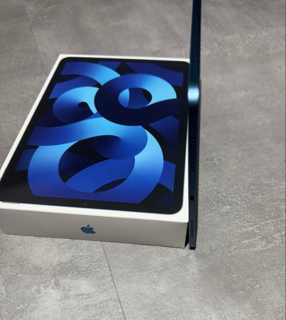 iPad Air（第5世代） Wi-Fiモデル 64GB ブルー