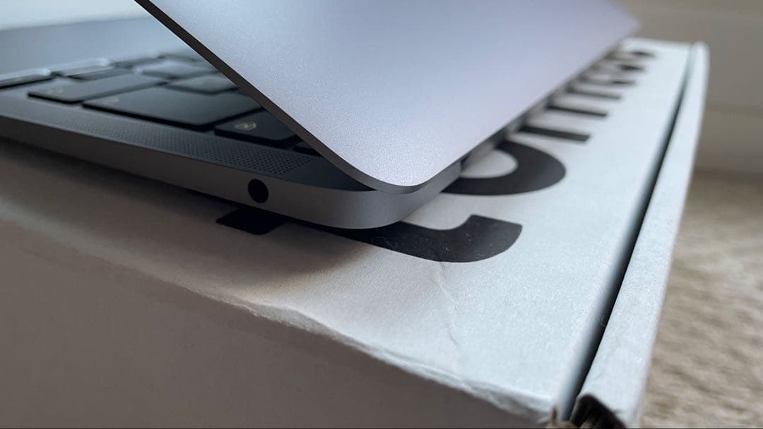 【おまけ付】MacBookAir 2020 M1 8GB 256GB