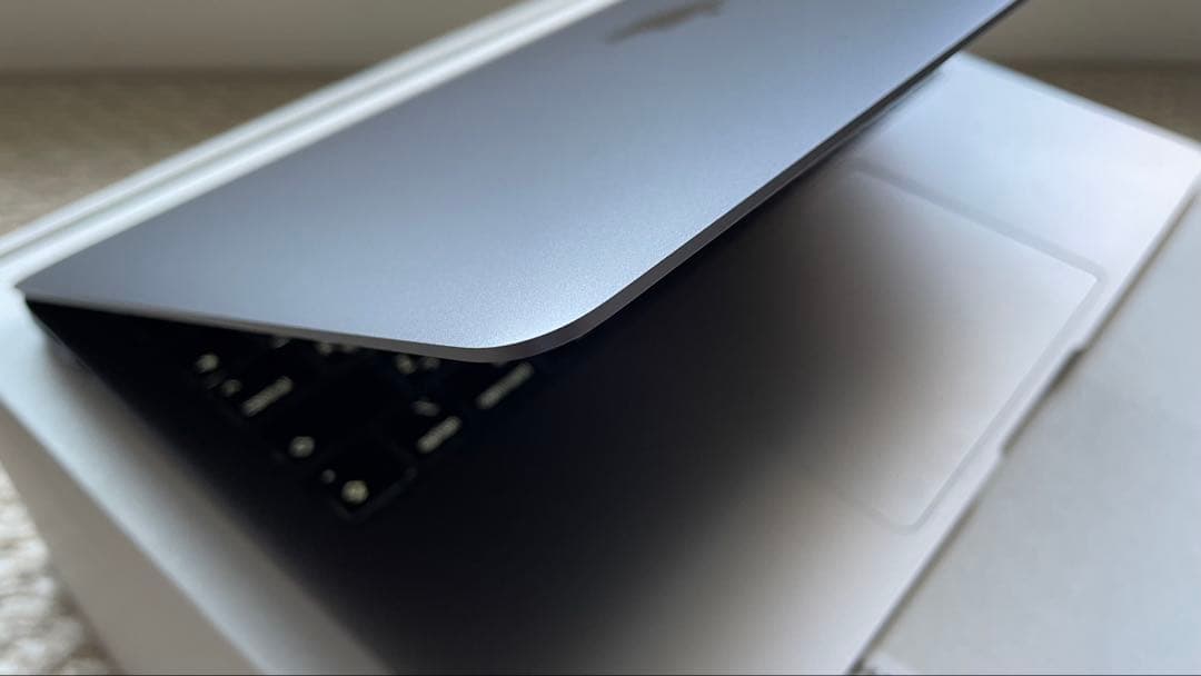 【おまけ付】MacBookAir 2020 M1 8GB 256GB