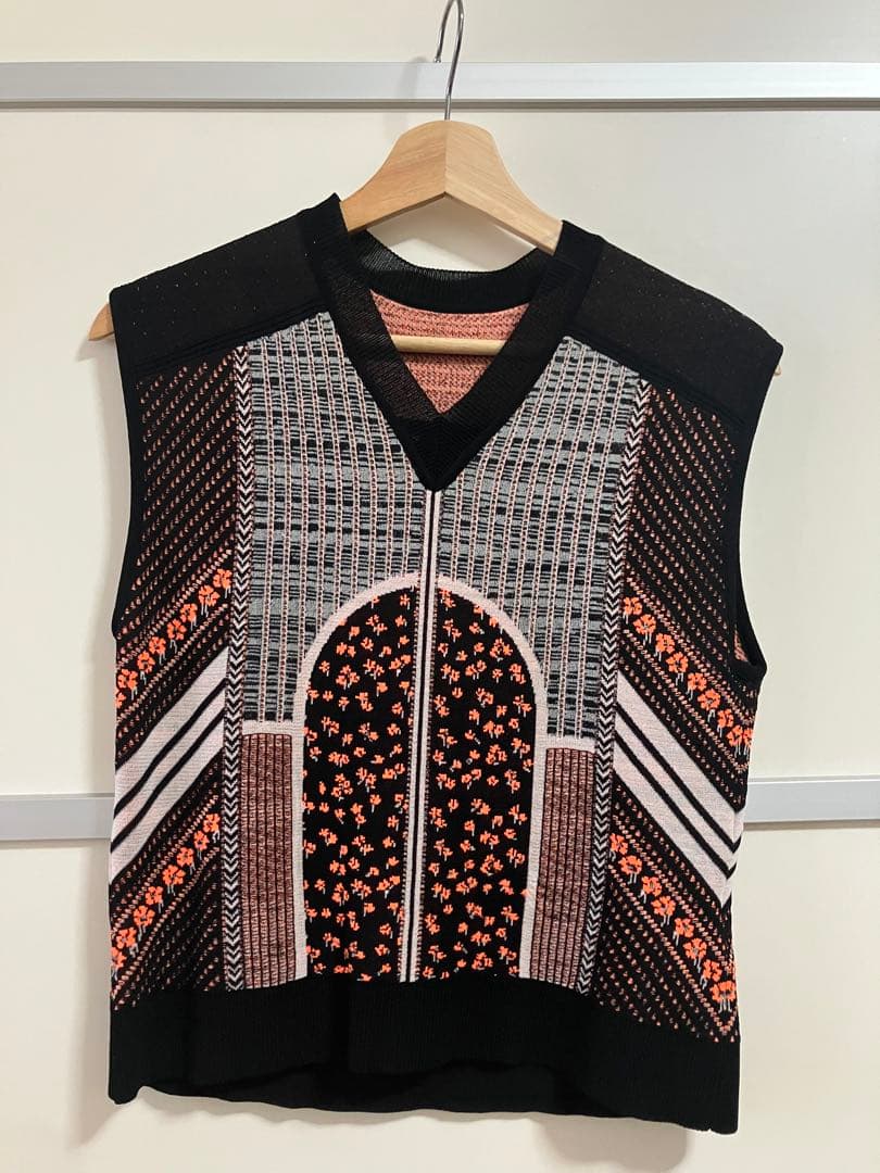 トップス Osmanthus Motif Jacquard Knitted Vest