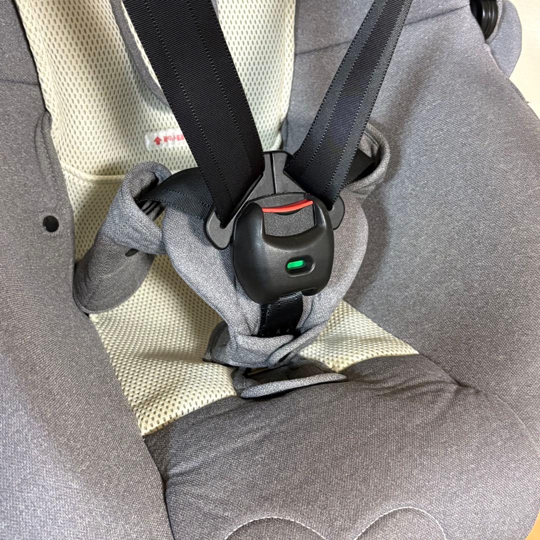 エールベベ クルット5i プレミアム グレーラテ チャイルドシート