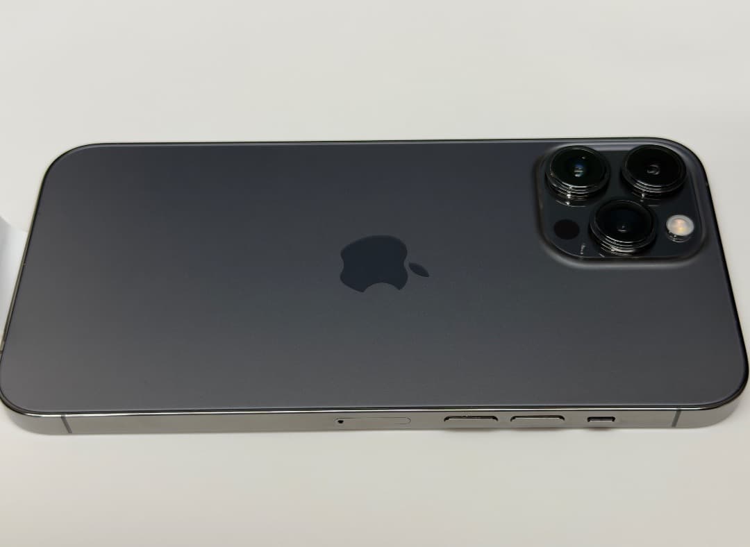 iPhone 13 Pro Max 256GB バッテリ−100％　美品