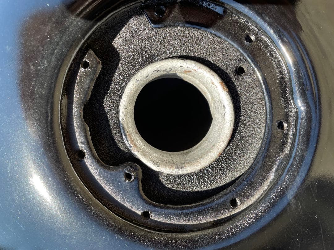 ゼファー400 ガソリンタンク 燃料タンク フューエルタンク 値下げ交渉OK