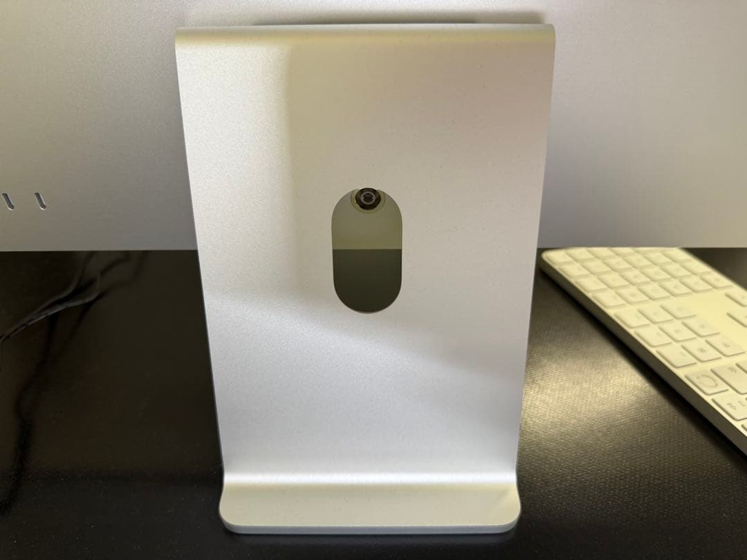 最終値下 シルバー iMac (AppleM4, 16GB, 256GBSSD)