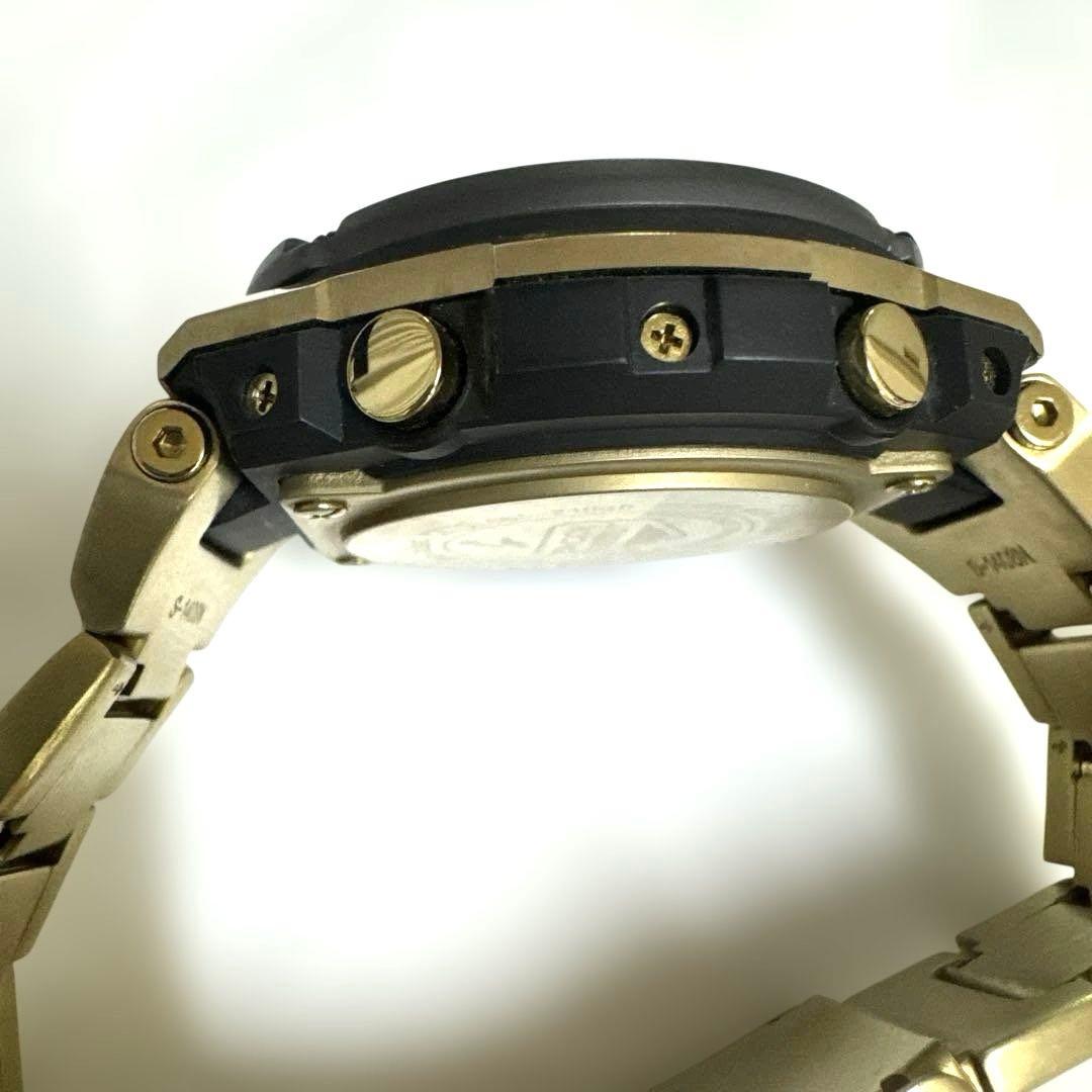 G-SHOCK GST-210GD-1AJF ゴールド/ブラックCASIO時計