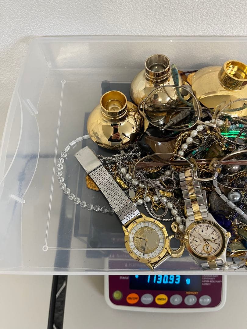 遺品整理　アクセサリー　イミテーションまとめ　約1,000g その他バック2点