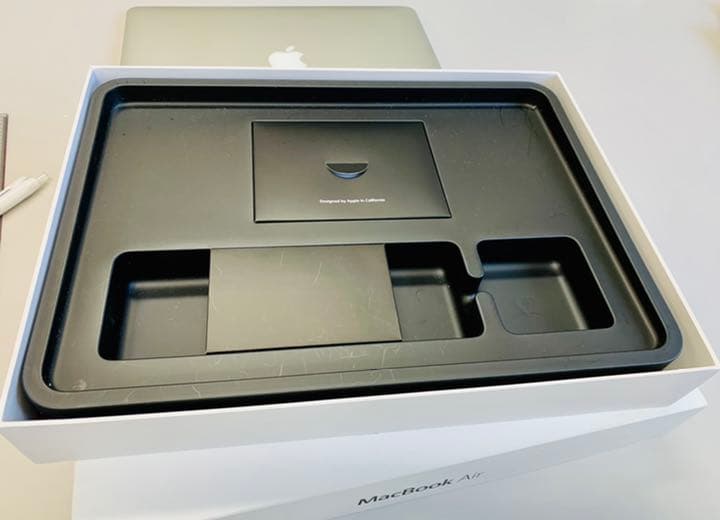 スマホ・タブレット・パソコン APPLE MacBook Air MACBOOK AIR MD761J/B