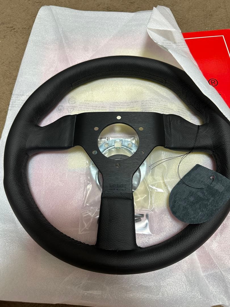 在庫処分格安momo モンテカルロ320mm正規品新品未使用