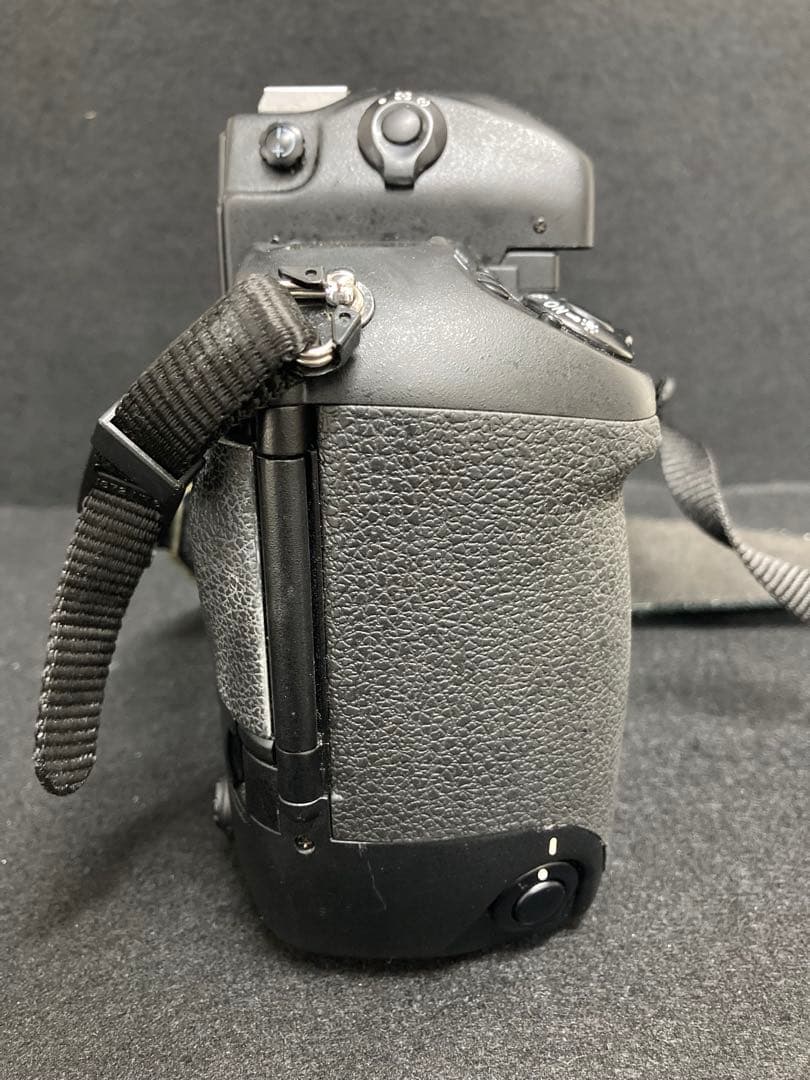 【ジャンク】Nikon F5 ボディ（フィルム一眼レフカメラ）