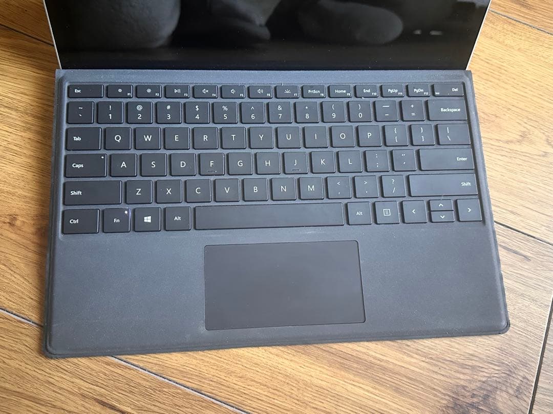 Surface Pro i5 8GB 動作確認済み キーボード付（充電器なし）