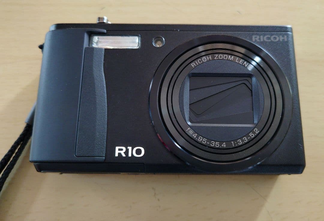 RICOH R10 ブラック コンパクトデジタルカメラ