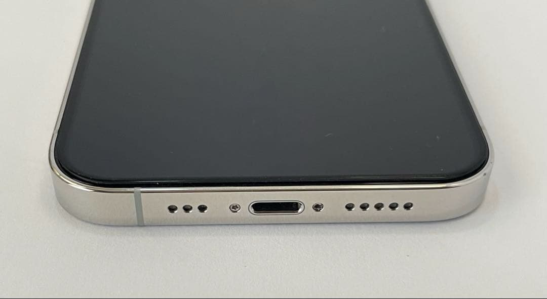 iPhone 12 Pro 256GBシルバー 美品 動作良好バッテリー100%