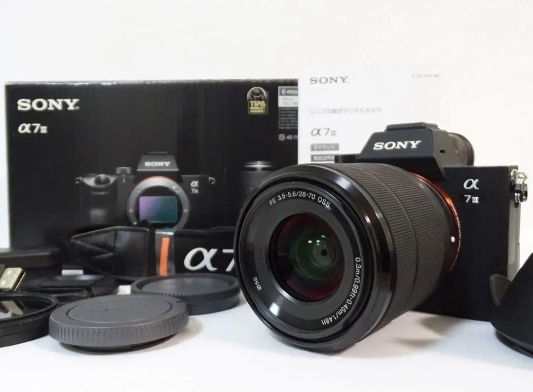 美品 ◆ショット:2,671回◆ SONY ILCE-7M3 α7Ⅲ 28-70