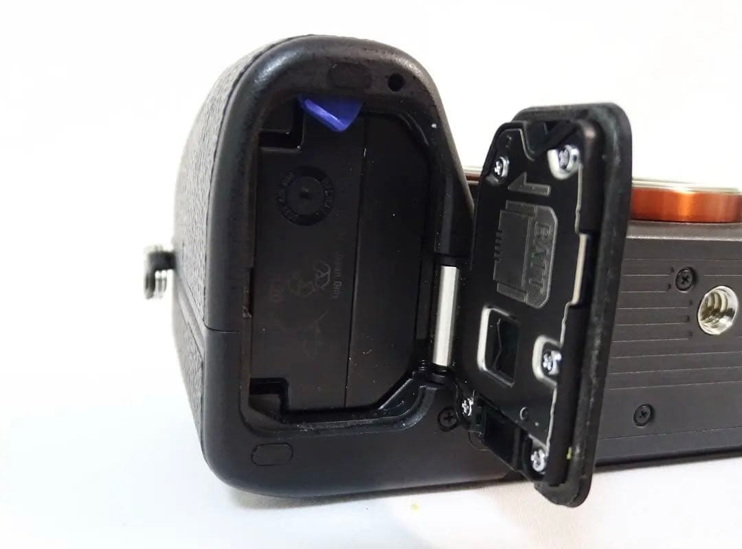 美品 ◆ショット:2,671回◆ SONY ILCE-7M3 α7Ⅲ 28-70