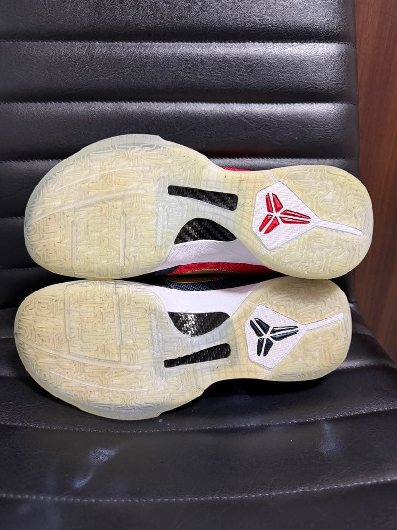 NIKE KOBE 5 PROTRO UNDEFEATED コービー