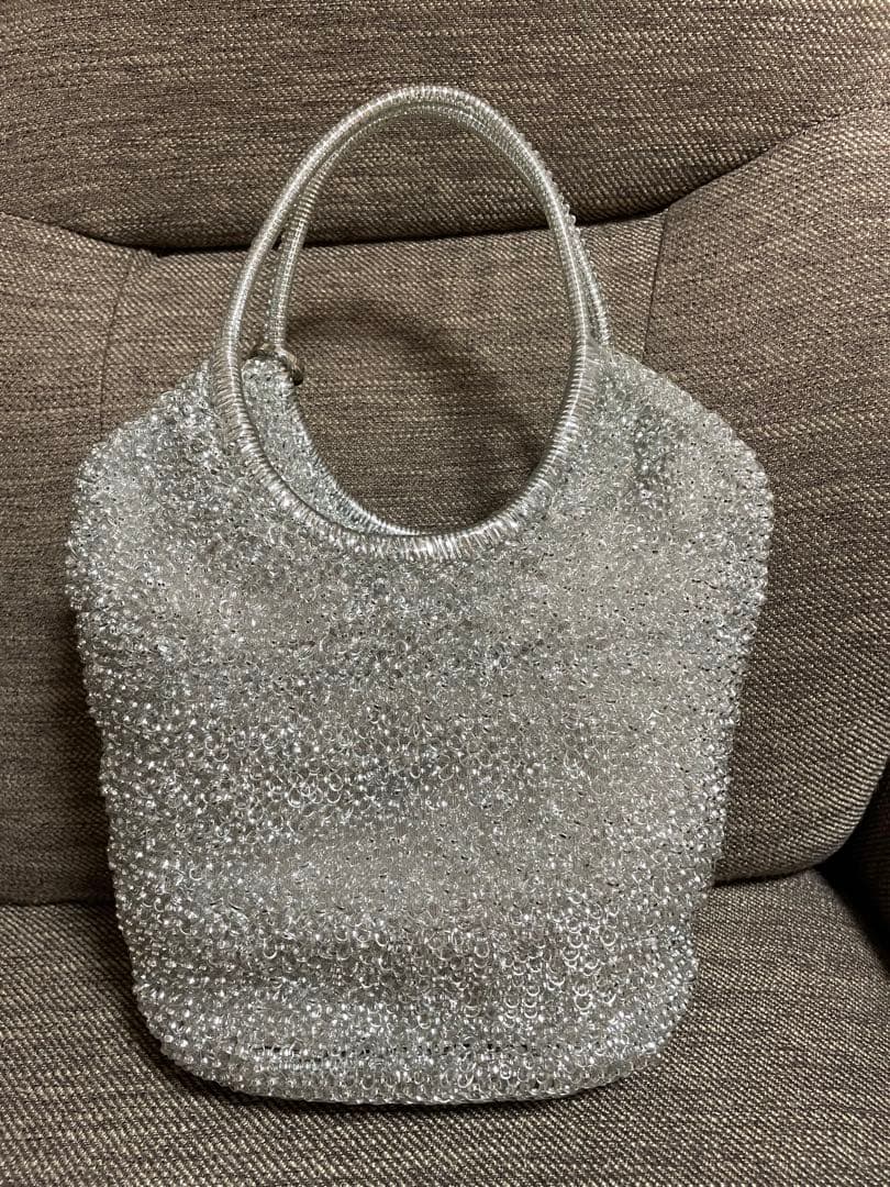 アンテプリマ シルバー バック