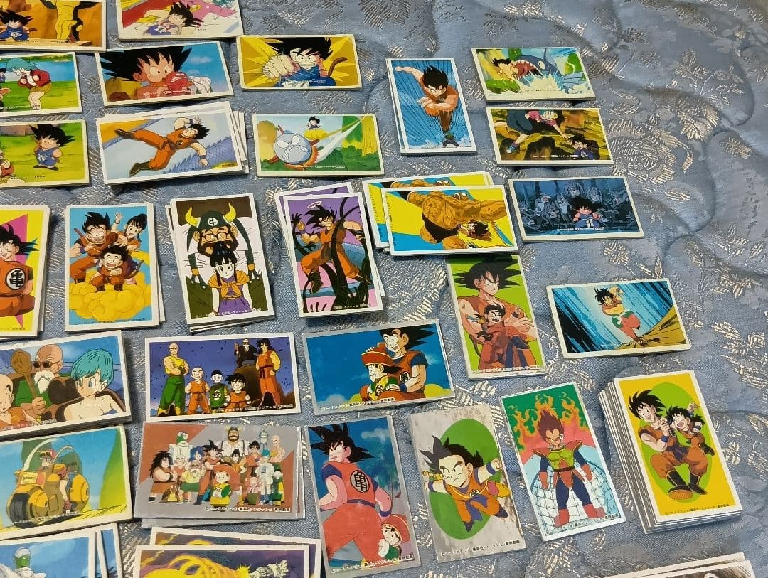 【昭和レトロ】ドラゴンボールキャラクター　角めんこ235枚　まとめ売り