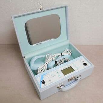 ドゥミリオンDX
超音波複合美顔器 自宅用エステ