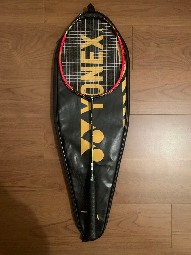 YONEX バドミントンラケット　ボルトリックリンダンフォース