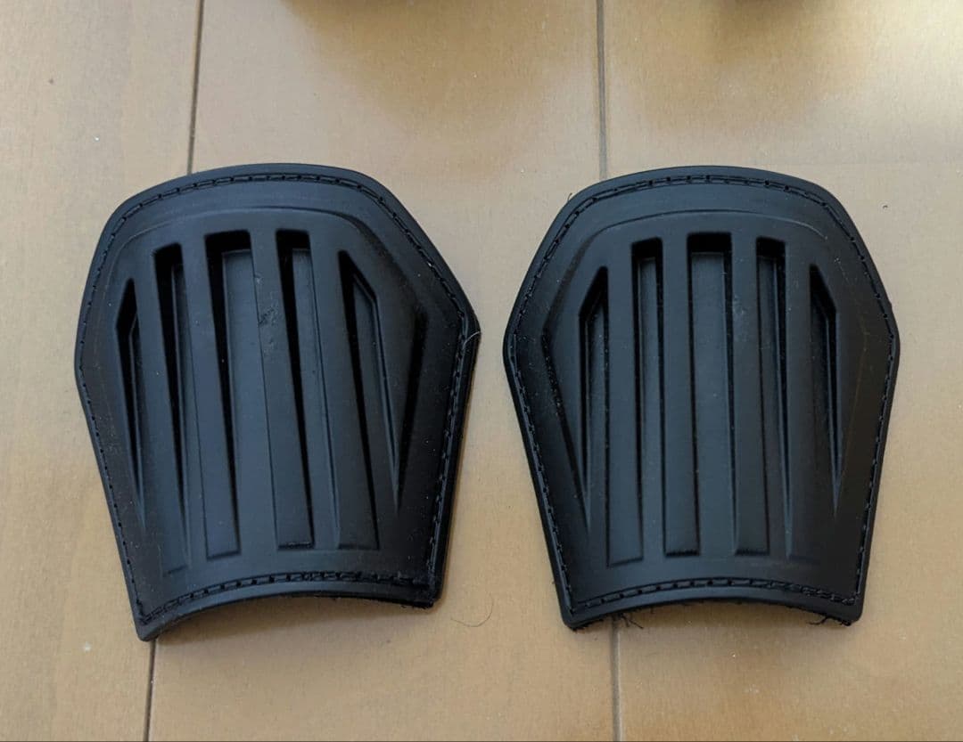 LANGE スキーブーツ RS130　25.5cm 中古