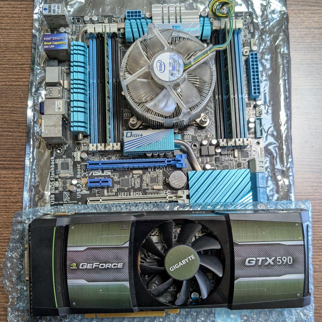 7月31日までの出品 GTX 590 Core i7 3820 LGA2011