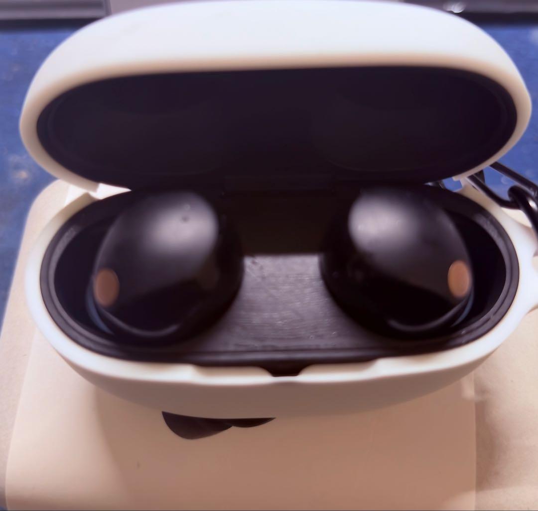 使用1ヶ月⭐︎SONY WF-1000XM5 ブラック⭐︎おまけ付き