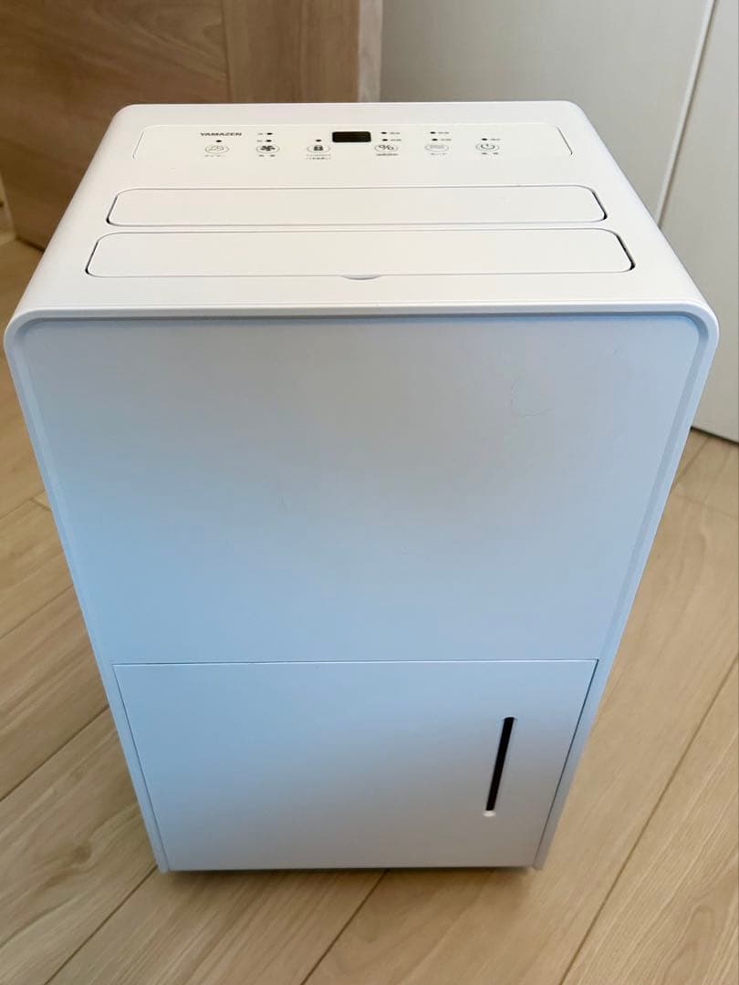 【ほぼ新品】YAMAZEN除湿機YDC-H120