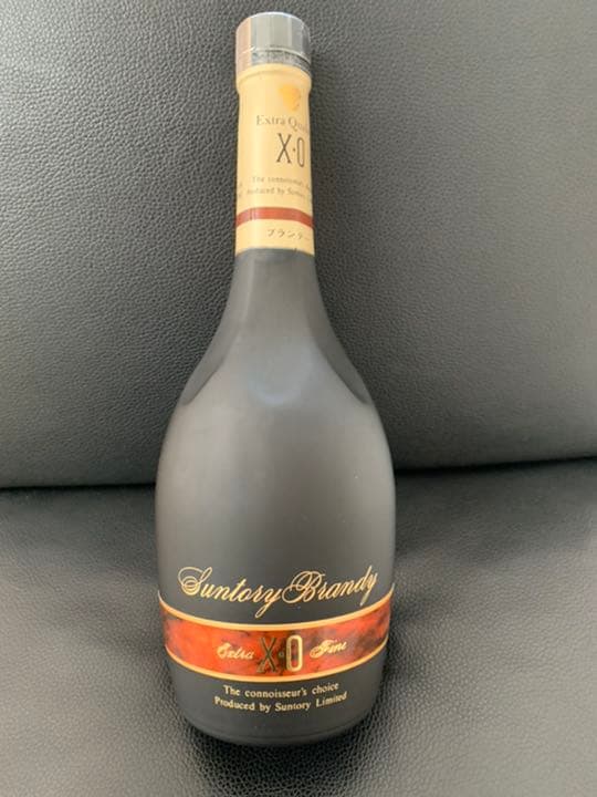 サントリー　XO ブランデー　660ml