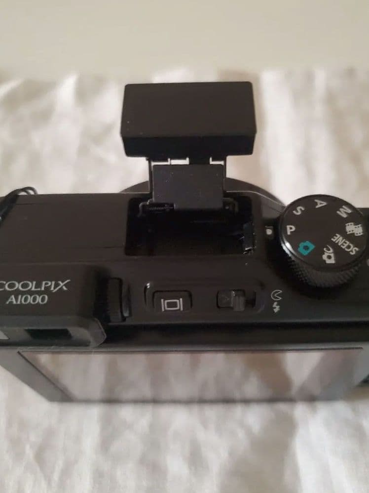 週末限定お値下げNikon COOLPIX A1000 コンパクトデジタルカメラ