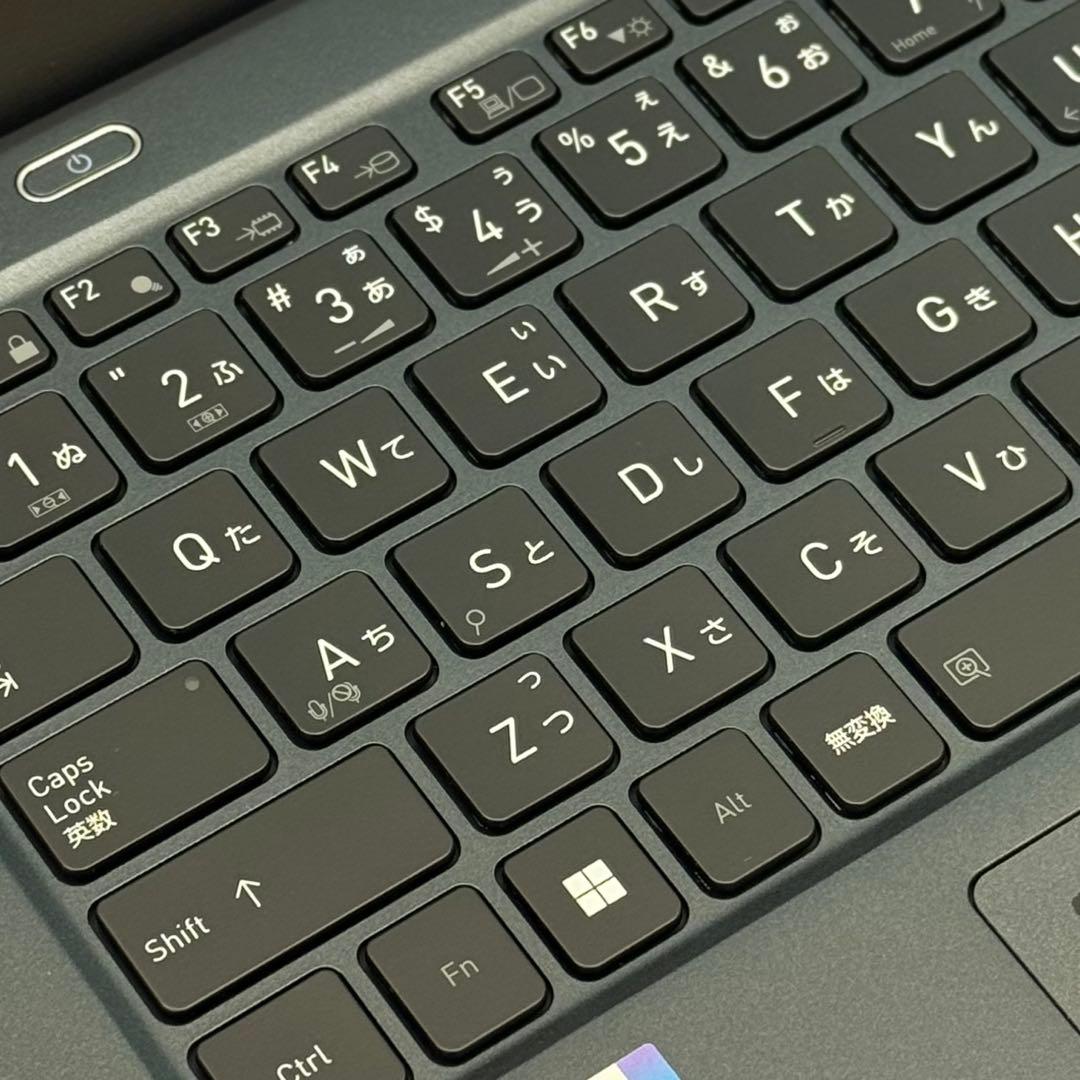 834 美品 dynabook G83/KW 第12世代 16GB office