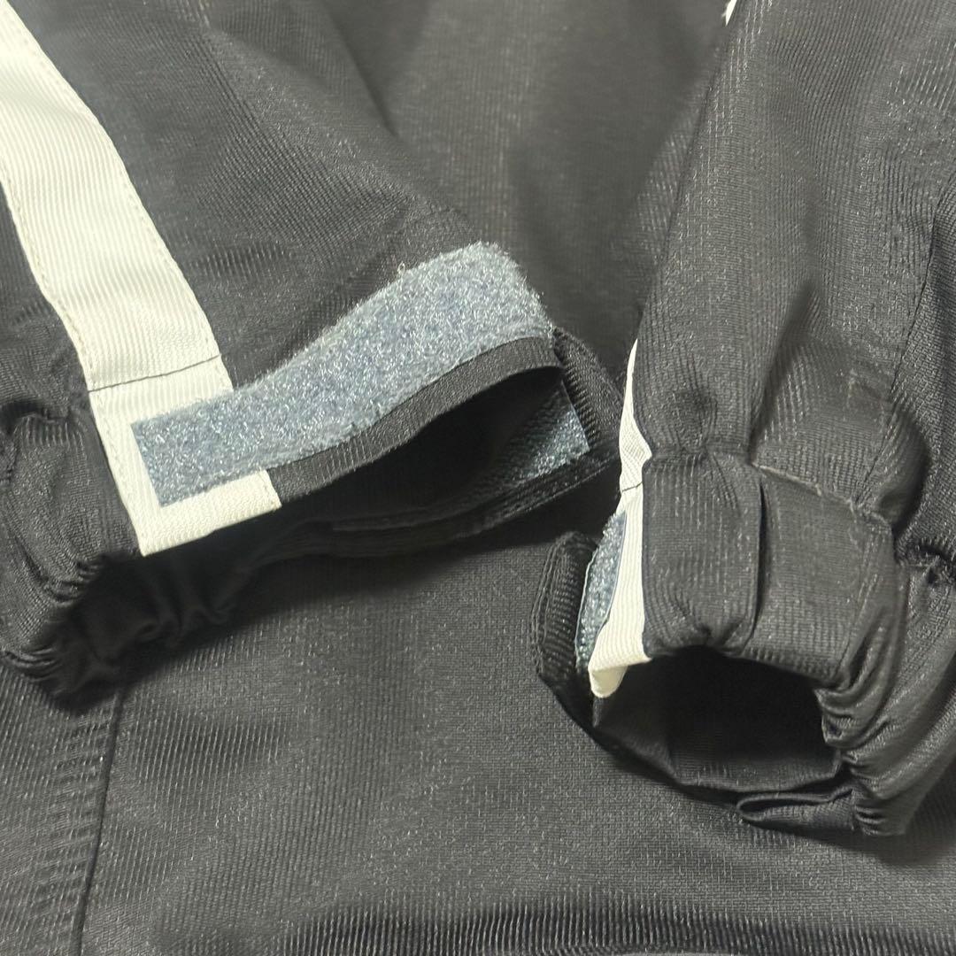 デサント スキーウェア 上下セット サイズM 洗える 人気 フード 黒