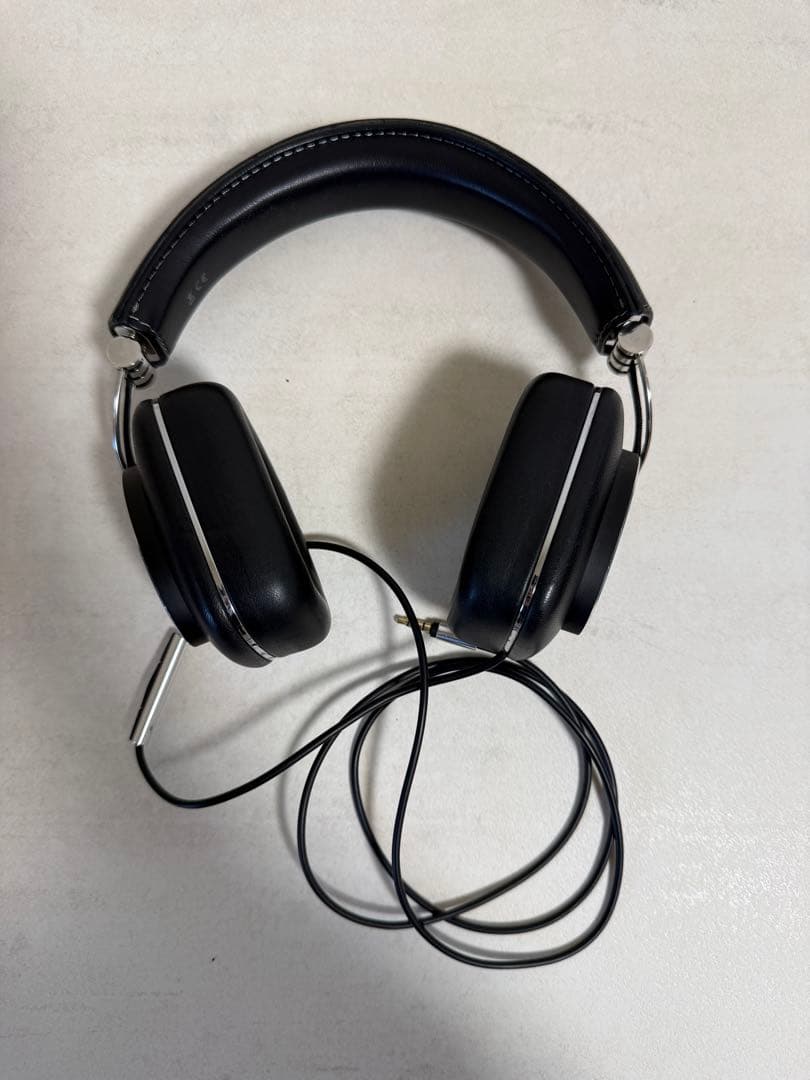 Bowers & Wilkins P7 有線ヘッドホン ブラック