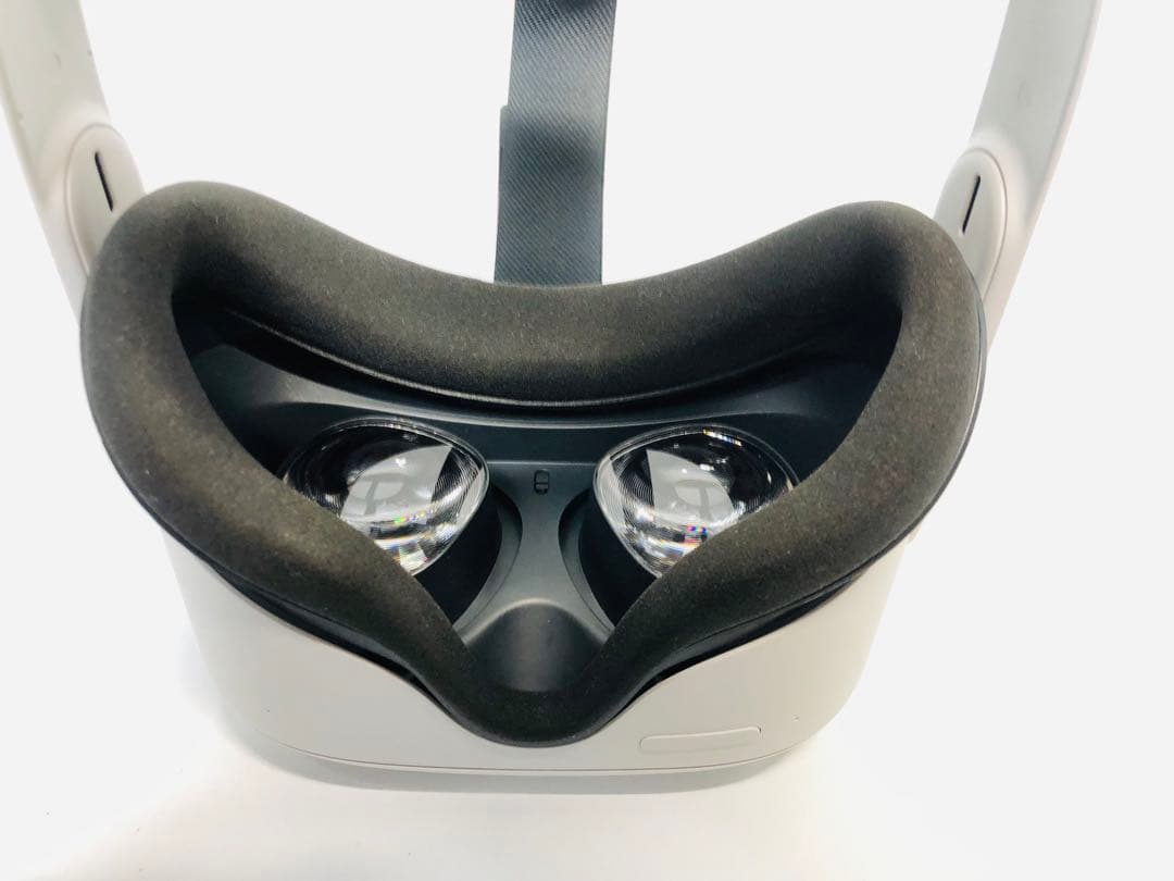 【匿名配送】 Quest 2 128GB VRヘッドセット【中古】