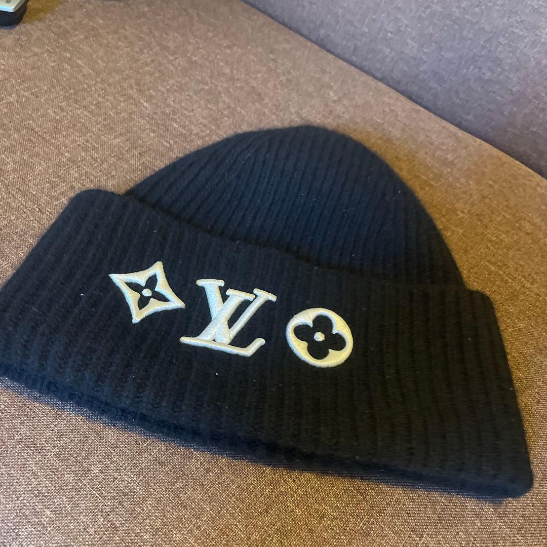 Louis Vuitton ブラック ニット帽