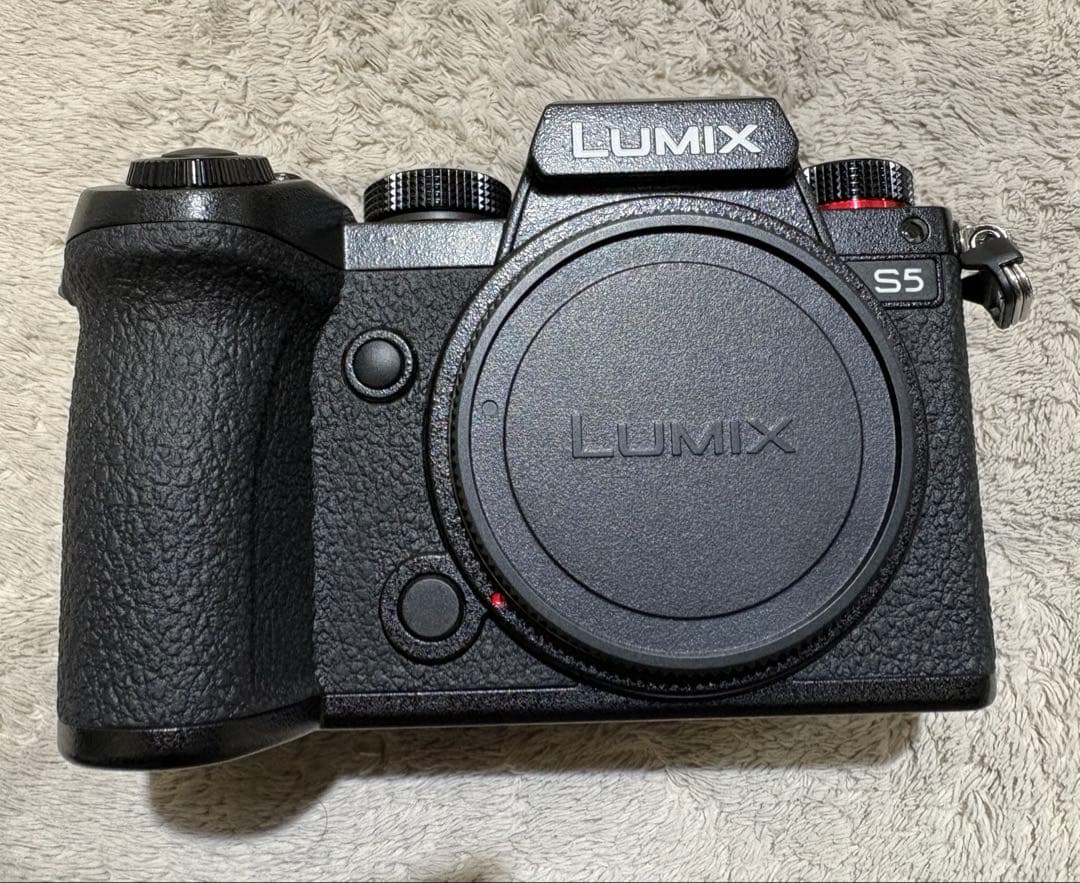 LUMIX S5 標準ズームレンズ・マイク(COMICA)シャッター回数732回