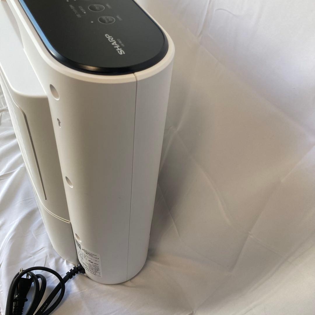 シャープ 加湿セラミックファンヒーター HX-RK12 2023年製 ホワイト