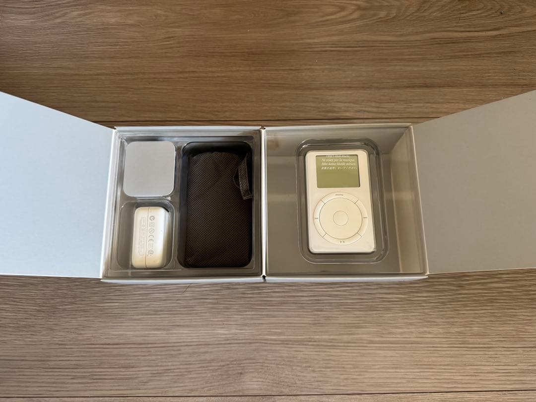 【動作確認済】iPod A1019 Touch Wheel 10GB 箱付き