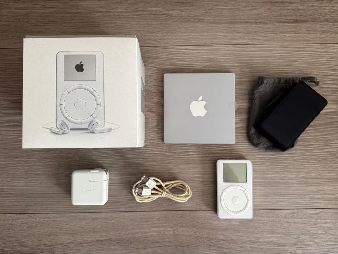 【動作確認済】iPod A1019 Touch Wheel 10GB 箱付き