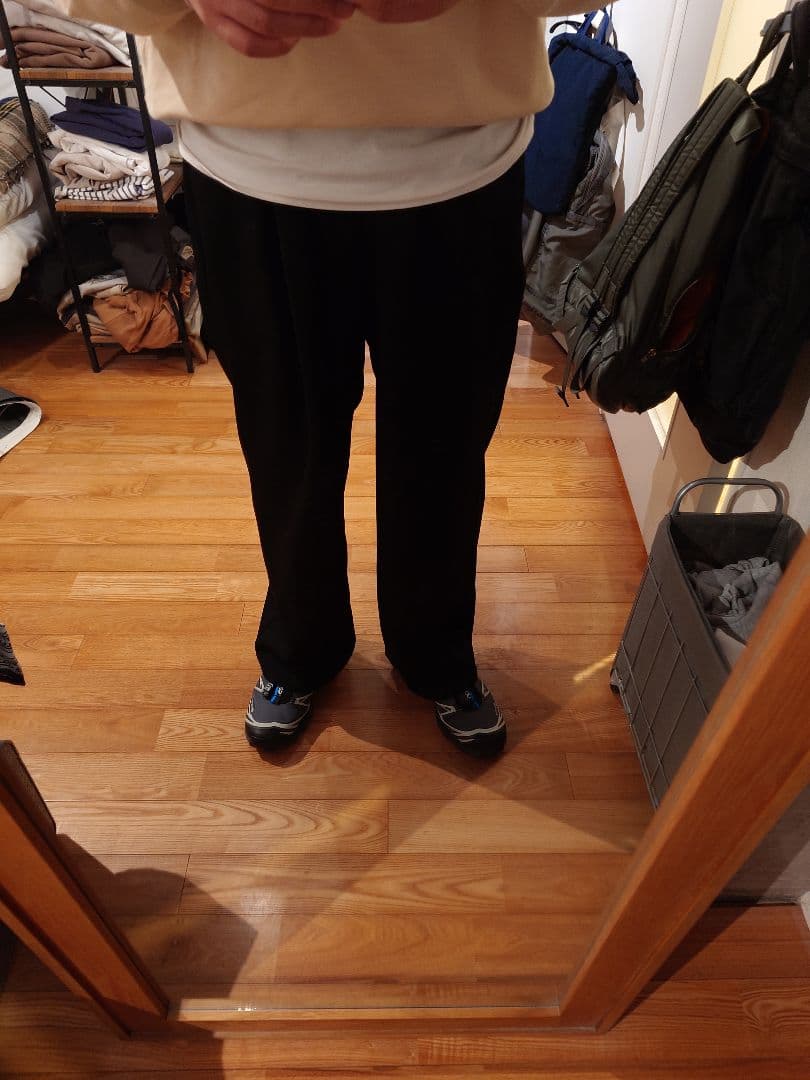 グラフペーパー SCALE OFF WOOL WIDE CHEF PANTS