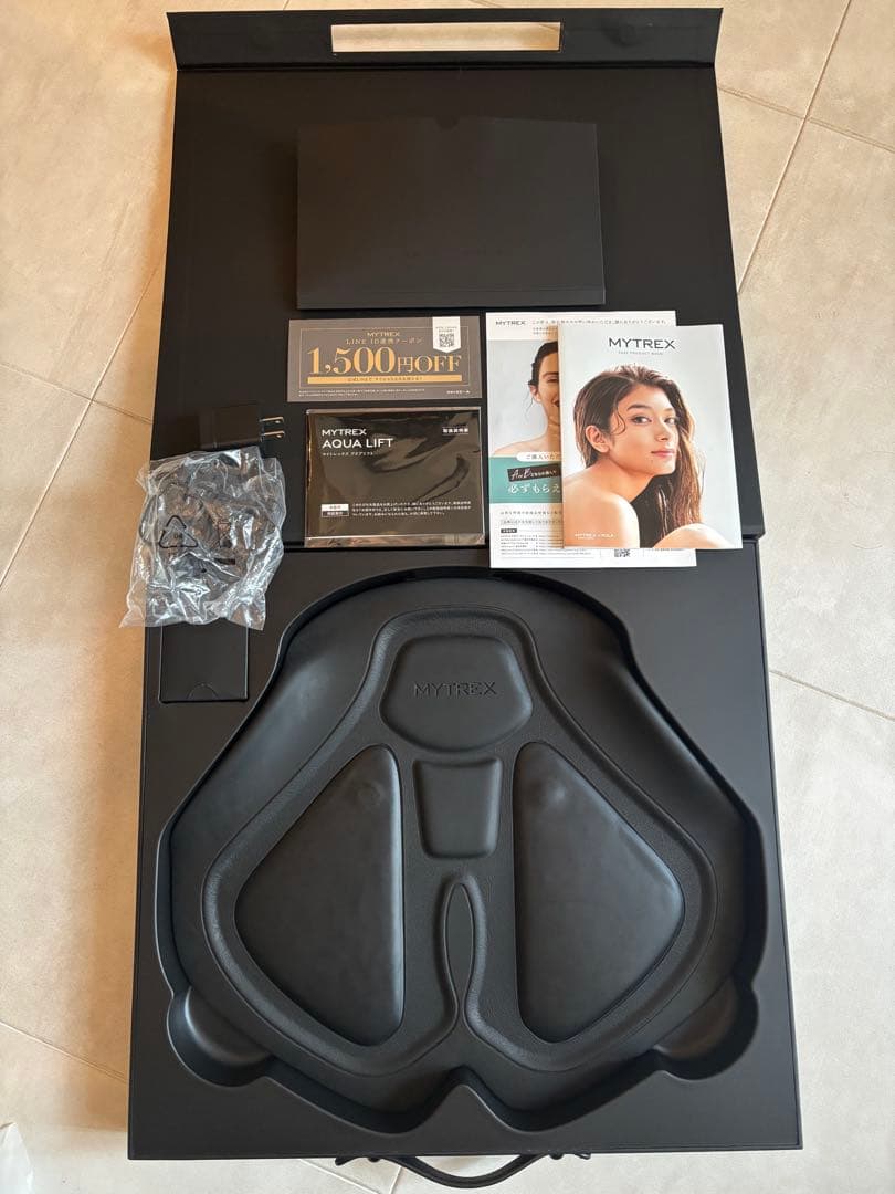 夏mommy 　MYTREX AQUA LIFT ブラック