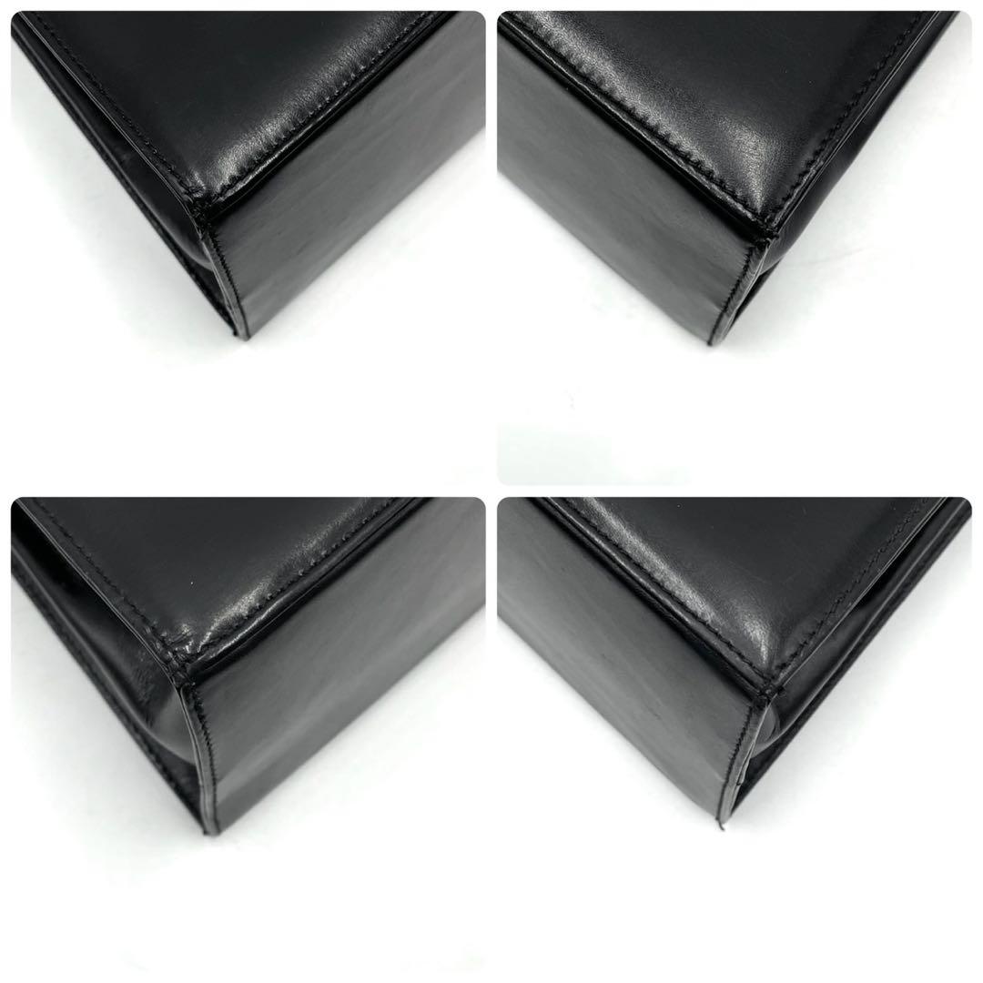 極美品● フェラガモ ハンドバッグ ガンチーニ 金具 ブラック レザー