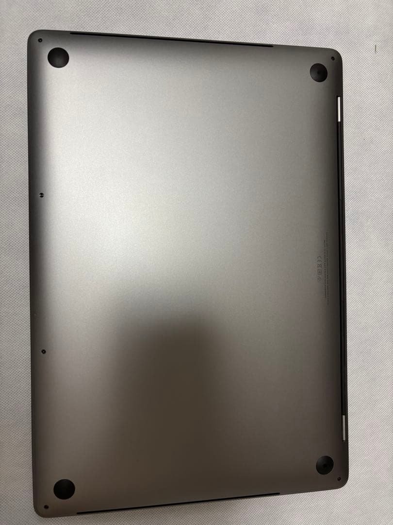 MacBookPro 2019 16インチ グレイi7 16GB / 512GB