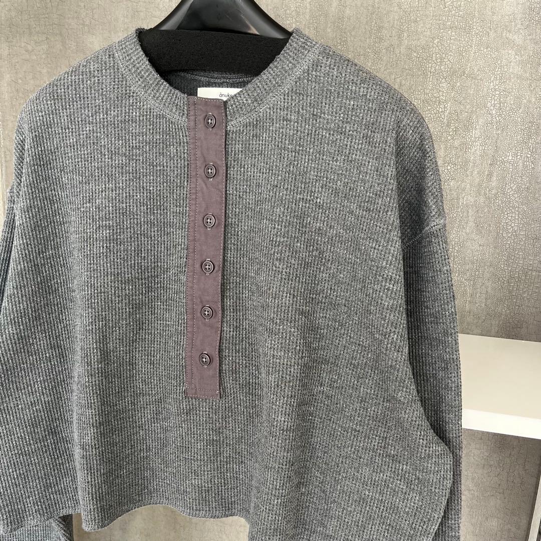 美品★anuke ワッフルヘンリートップス　グレー　長袖　カットソー　ショート丈