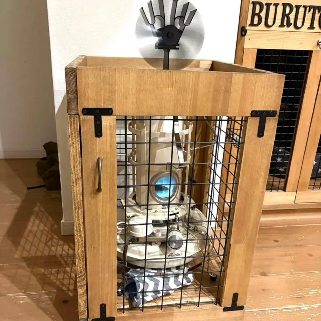 【オーダー品】ウッドガード&キャスター アラジンストーブにピッタリサイズ^_^