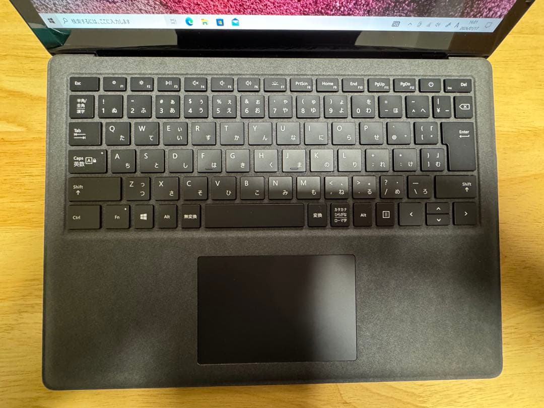 Windowsノート本体 Surface Laptop 2