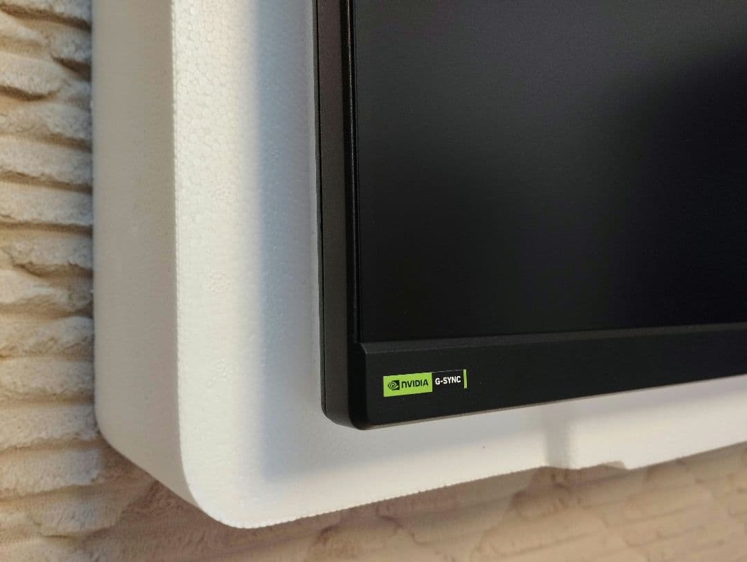 値下げ！IODATA　GigaCrysta　LCD-GCQ321HXDB