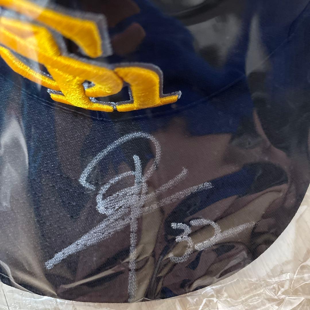 柳町達 実使用サイン入りキャップ